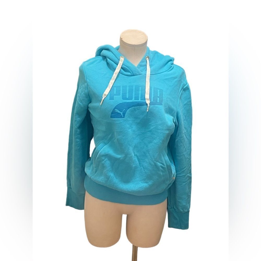 Puma Blue Logo Pullover Hoodie – Cozy & Stylish